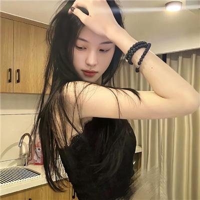 《三人合一》海报